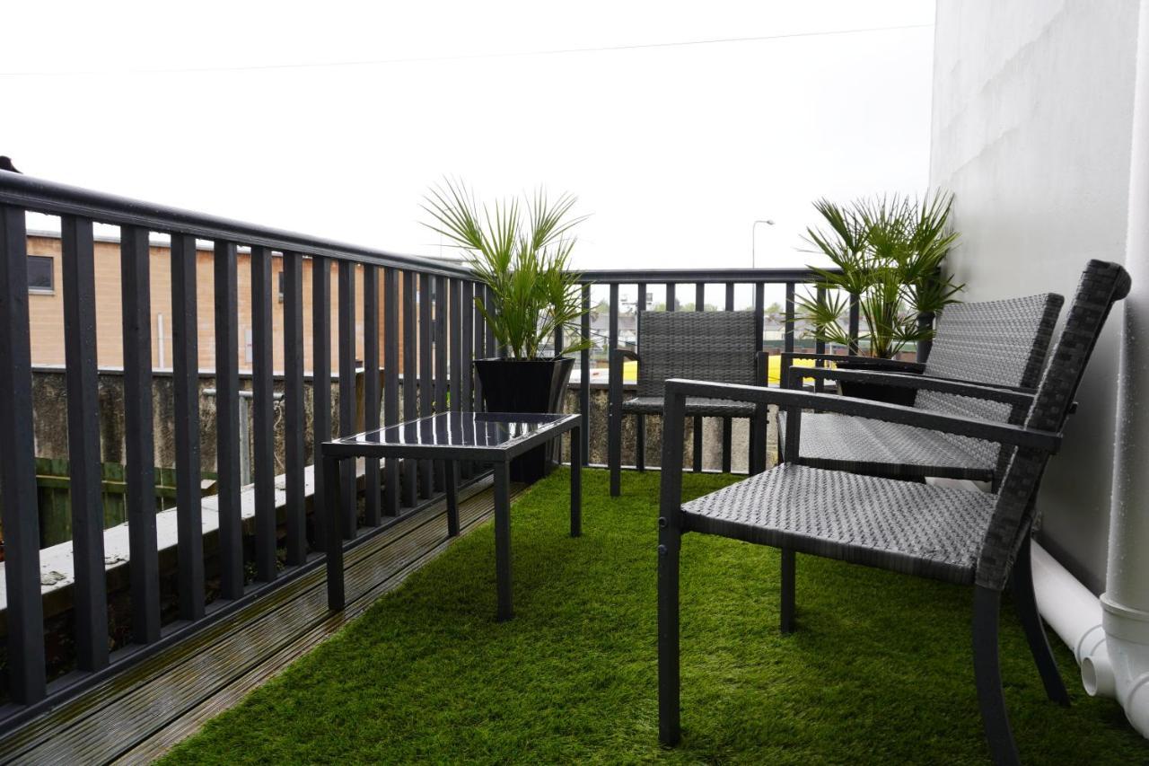 Vip Church Street Apartment Portadown Exteriör bild
